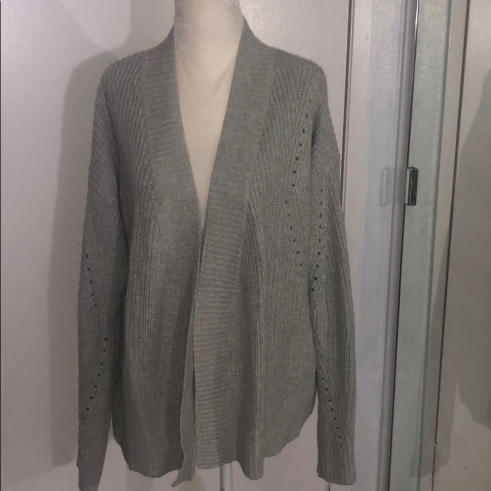 Hinge Open Front Gray Sweater